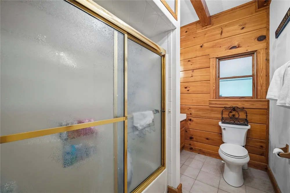 6967 SHARRON ROAD Green Cove Springs, FL 32043