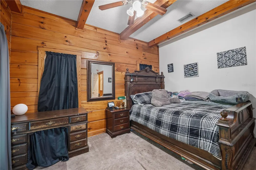 6967 SHARRON ROAD Green Cove Springs, FL 32043