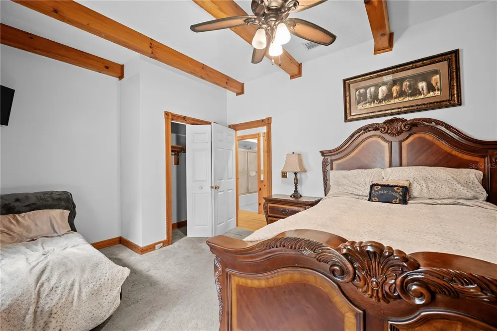 6967 SHARRON ROAD Green Cove Springs, FL 32043