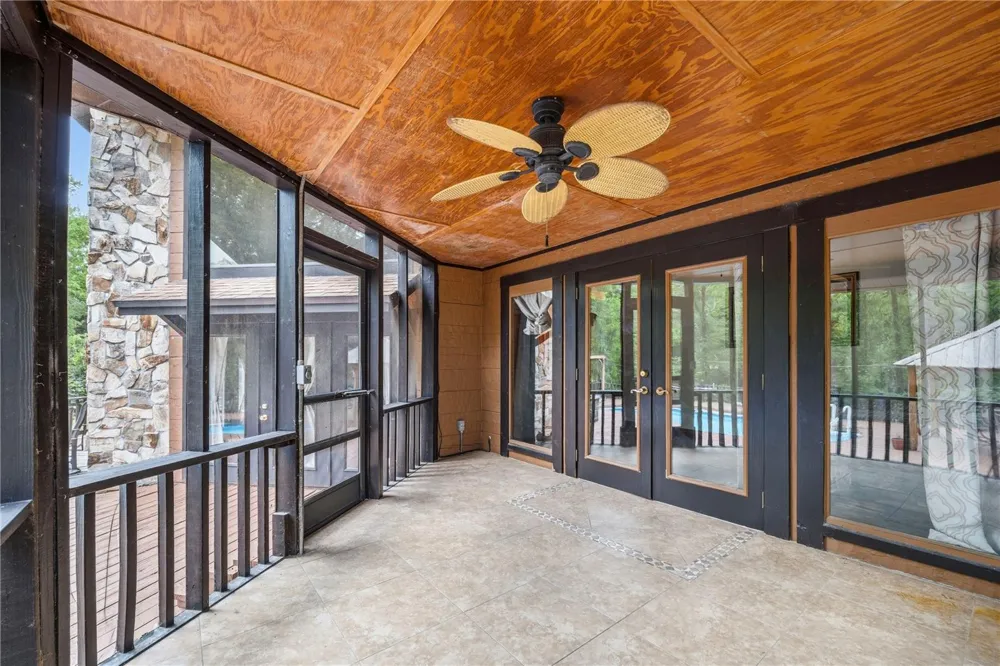 6967 SHARRON ROAD Green Cove Springs, FL 32043