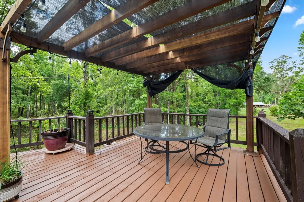 6967 SHARRON ROAD Green Cove Springs, FL 32043