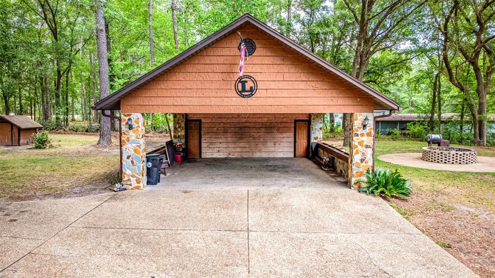 6967 SHARRON ROAD Green Cove Springs, FL 32043