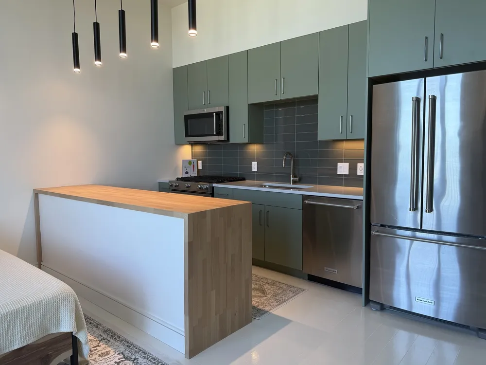 222 West Avenue #3008 Austin, TX 78701