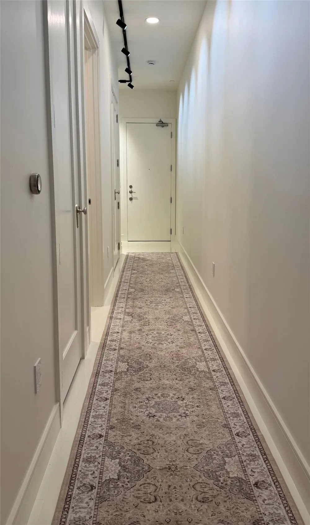 222 West Avenue #3008 Austin, TX 78701
