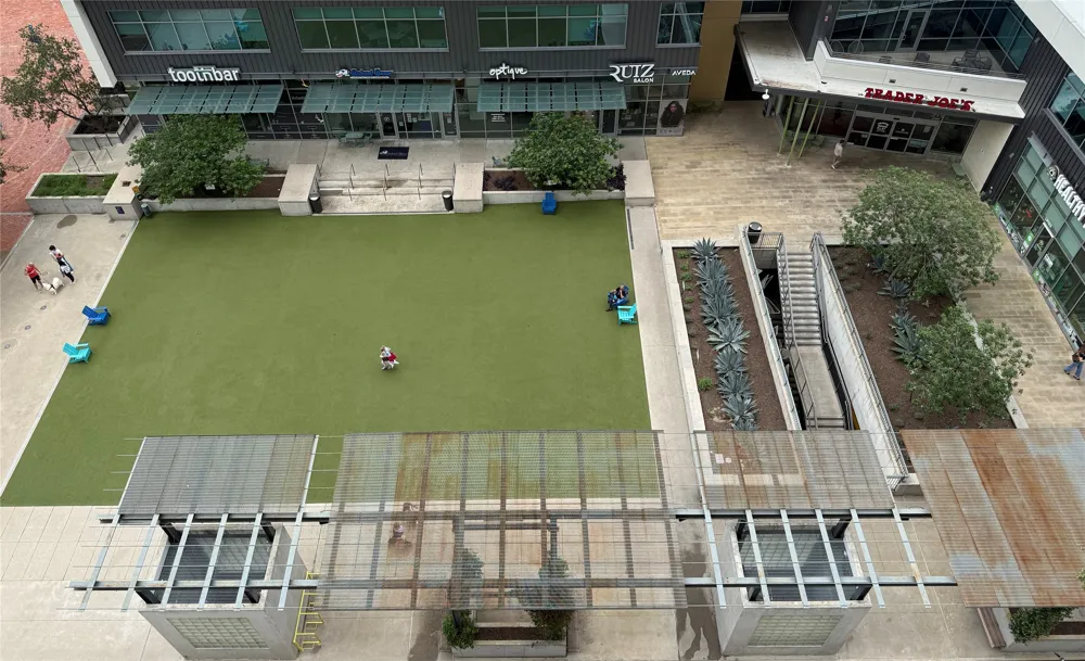 222 West Avenue #3008 Austin, TX 78701