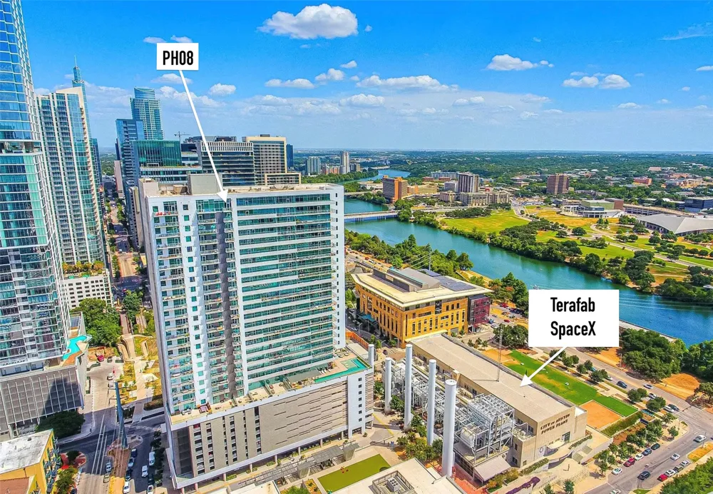 222 West Avenue #3008 Austin, TX 78701
