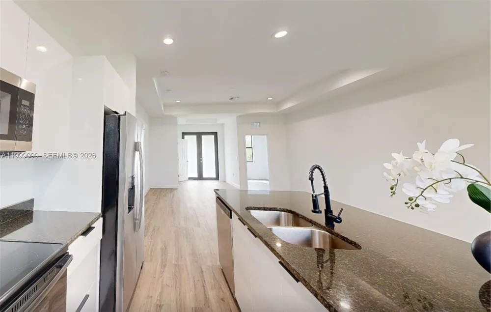 902 MAGNOLIA AVE Lehigh Acres, FL 33972