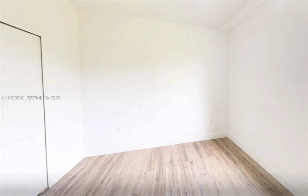 902 MAGNOLIA AVE Lehigh Acres, FL 33972