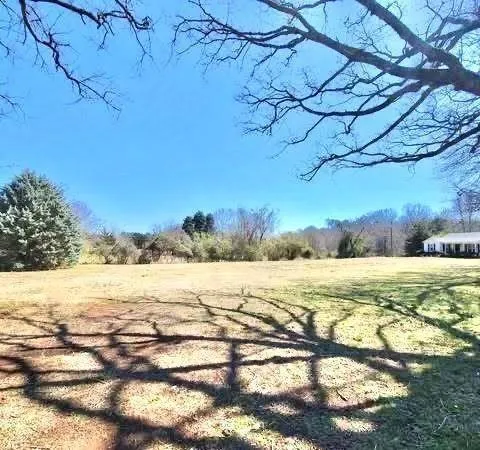 338 Liberty Hill Road Hartwell, GA 30643