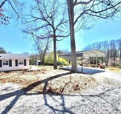 338 Liberty Hill Road Hartwell, GA 30643