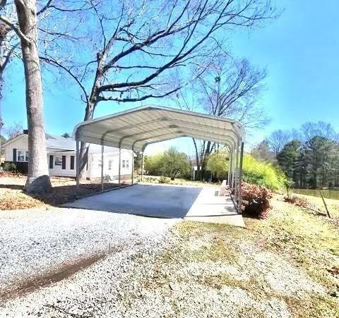 338 Liberty Hill Road Hartwell, GA 30643