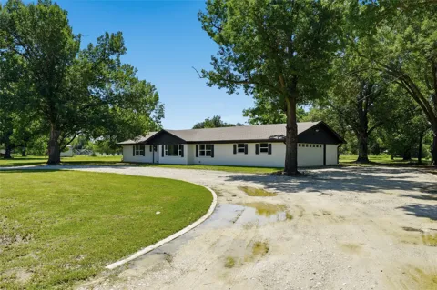 192 County Road 173
