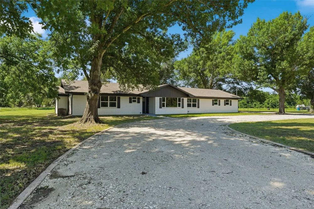 192 County Road 173 Marlin, TX 76661