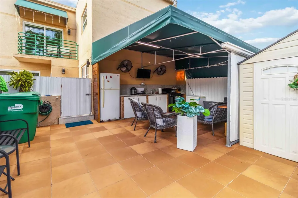 11880 SW 19TH LANE #165 Miami, FL 33175