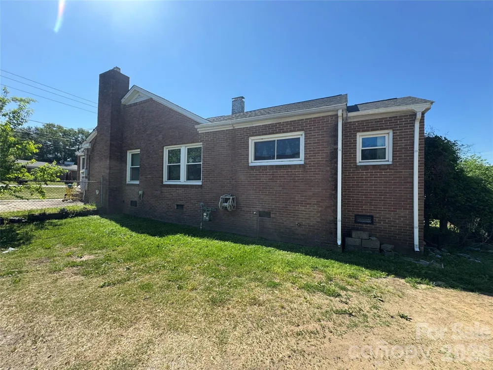 1405 Hickory Grove Road Gastonia, NC 28056