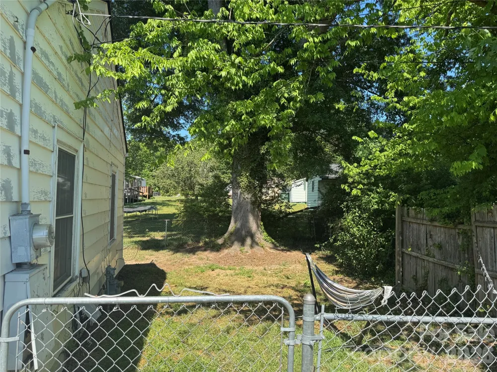 1405 Hickory Grove Road Gastonia, NC 28056