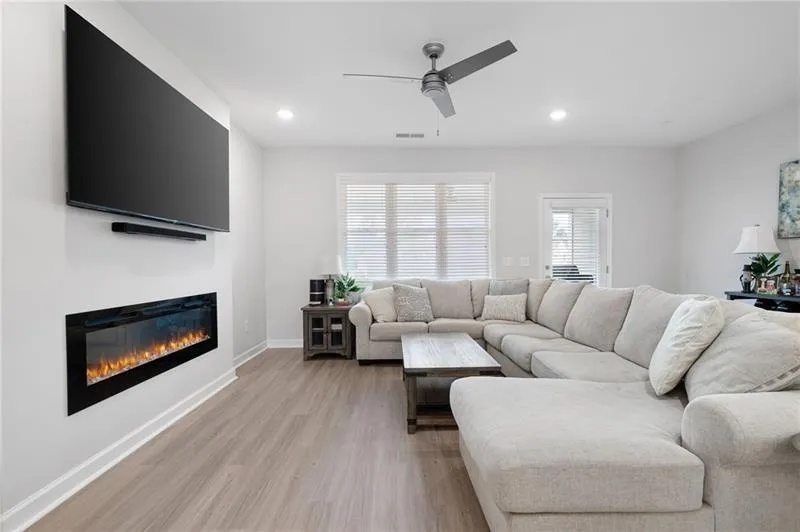 3322 Cranston Lane Kennesaw, GA 30144