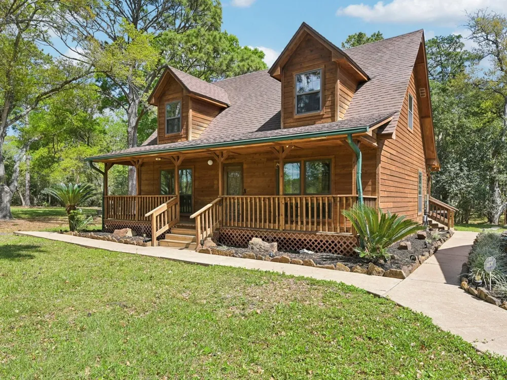 101 Avenue J Dickinson, TX 77539
