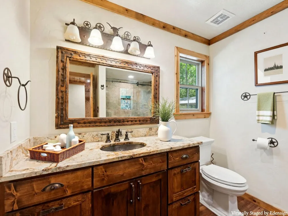 101 Avenue J Dickinson, TX 77539