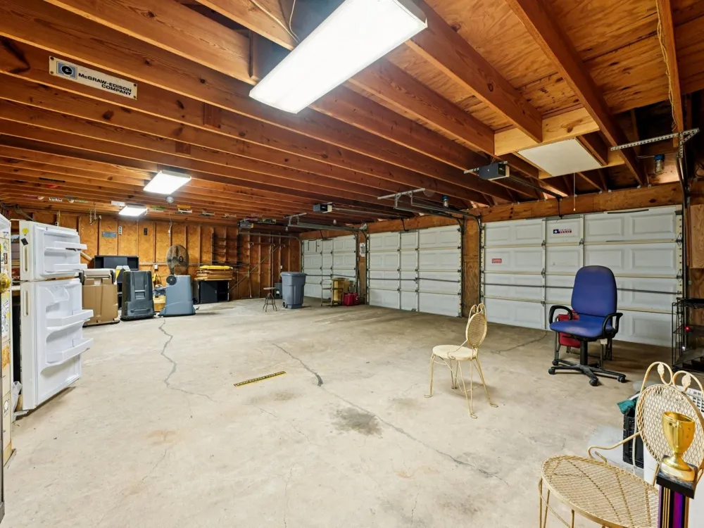 101 Avenue J Dickinson, TX 77539