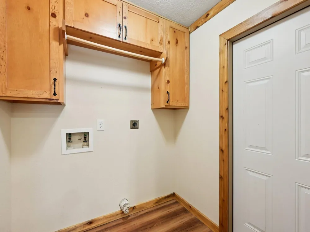 101 Avenue J Dickinson, TX 77539