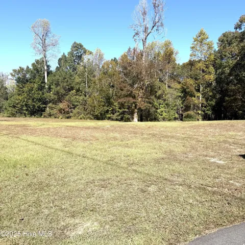212 Deer Path Trail