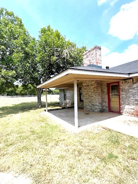 8006 State Highway 34 Ladonia, TX 75449