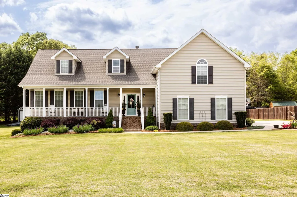 405 Saddlebred Drive Pelzer, SC 29669