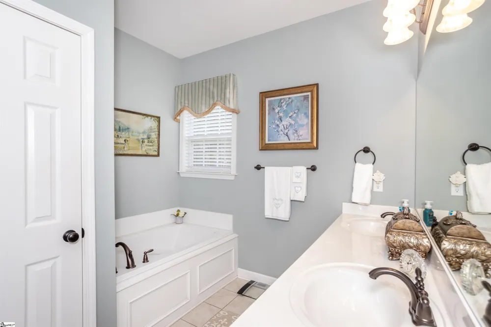 405 Saddlebred Drive Pelzer, SC 29669