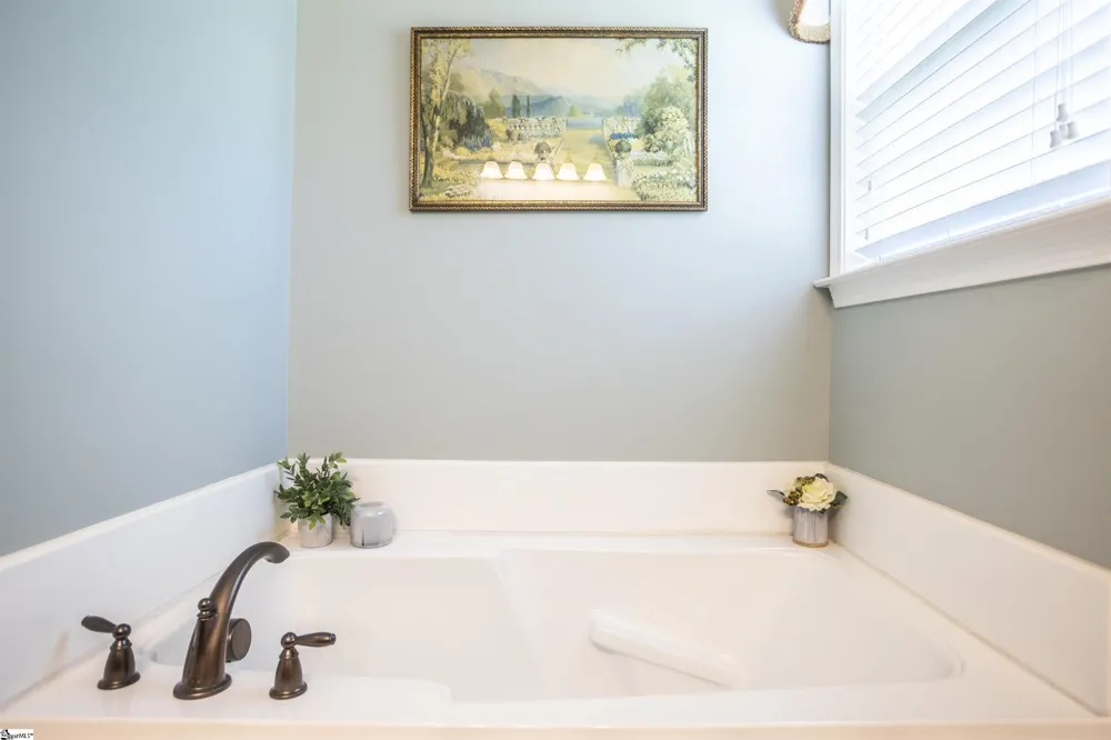 405 Saddlebred Drive Pelzer, SC 29669