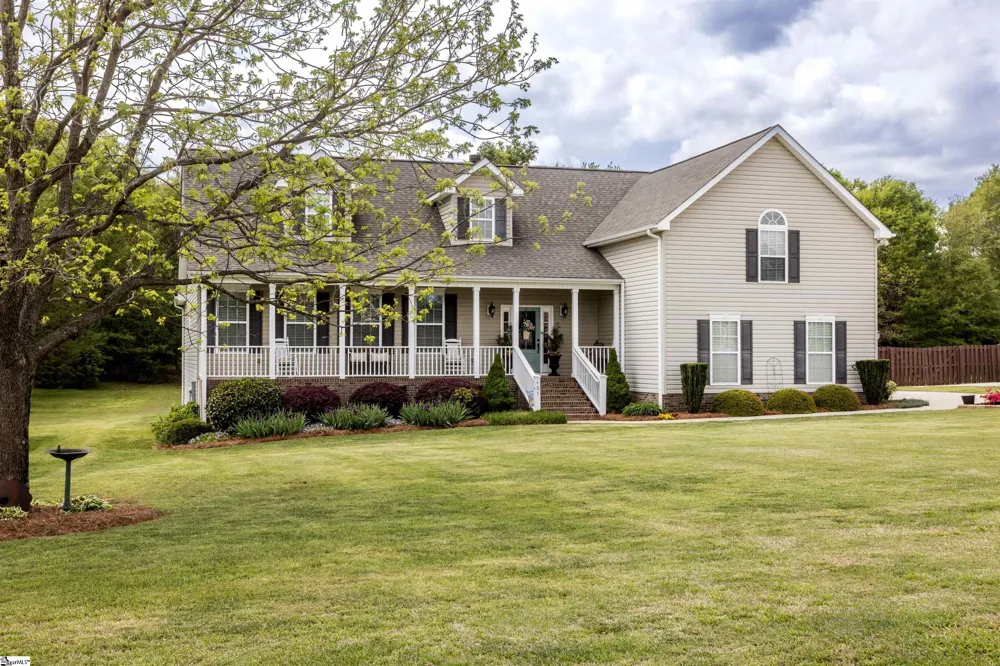 405 Saddlebred Drive Pelzer, SC 29669