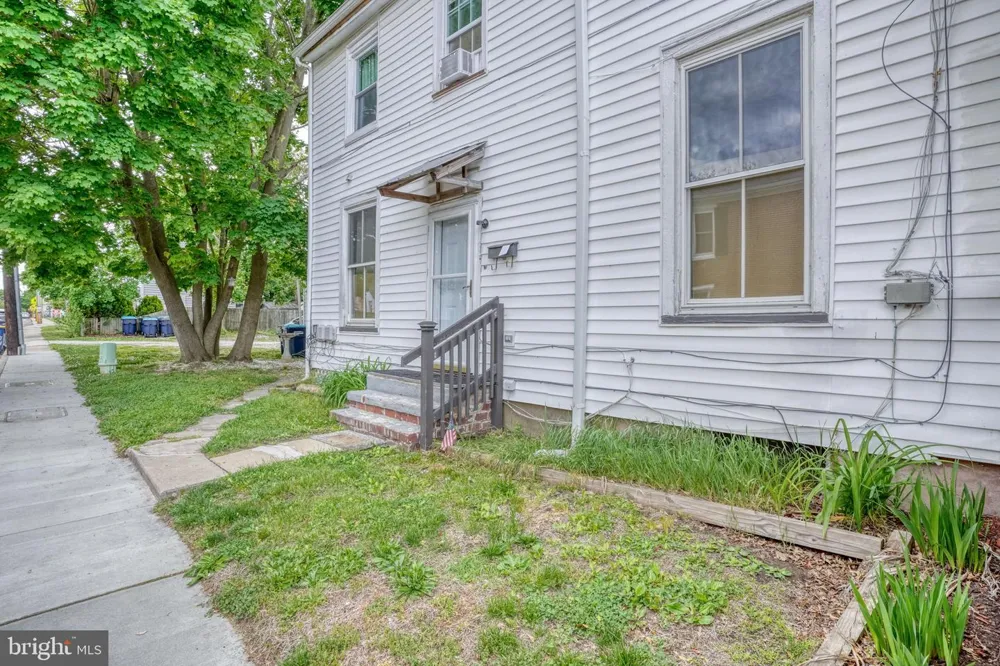 133 S MAIN STREET Smyrna, DE 19977