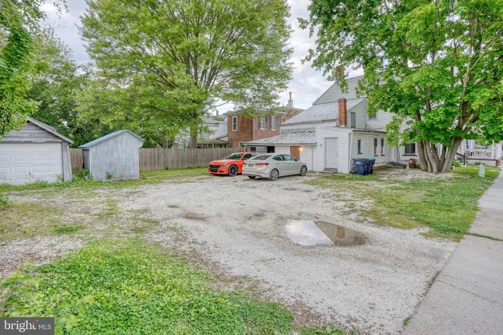 133 S MAIN STREET Smyrna, DE 19977