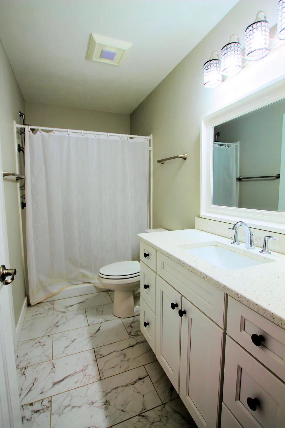 7241 Glendora Lane Kalamazoo, MI 49009