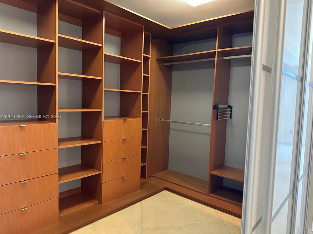 18101 Collins Ave #3602 Sunny Isles Beach, FL 33160