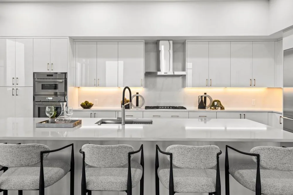 2425 Peachtree Road NE #1705 Atlanta, GA 30305