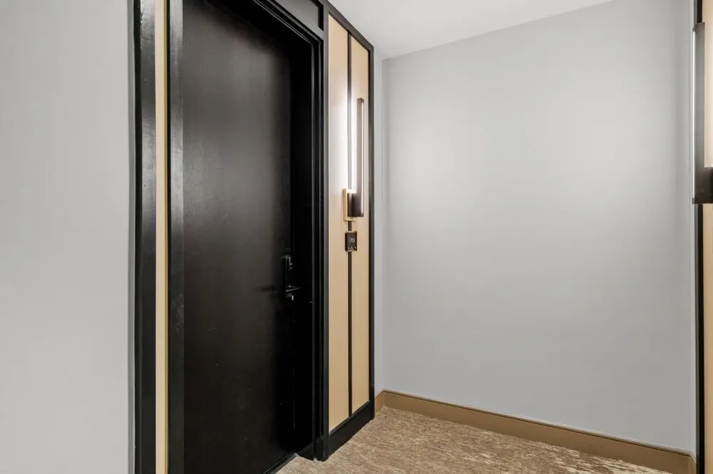 2425 Peachtree Road NE #1705 Atlanta, GA 30305