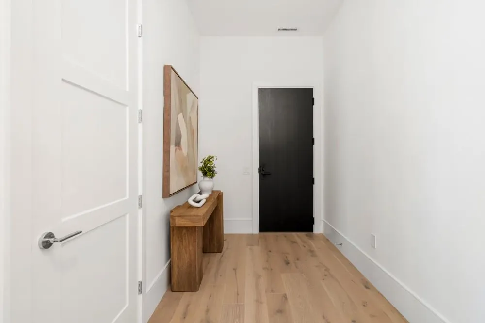 2425 Peachtree Road NE #1705 Atlanta, GA 30305
