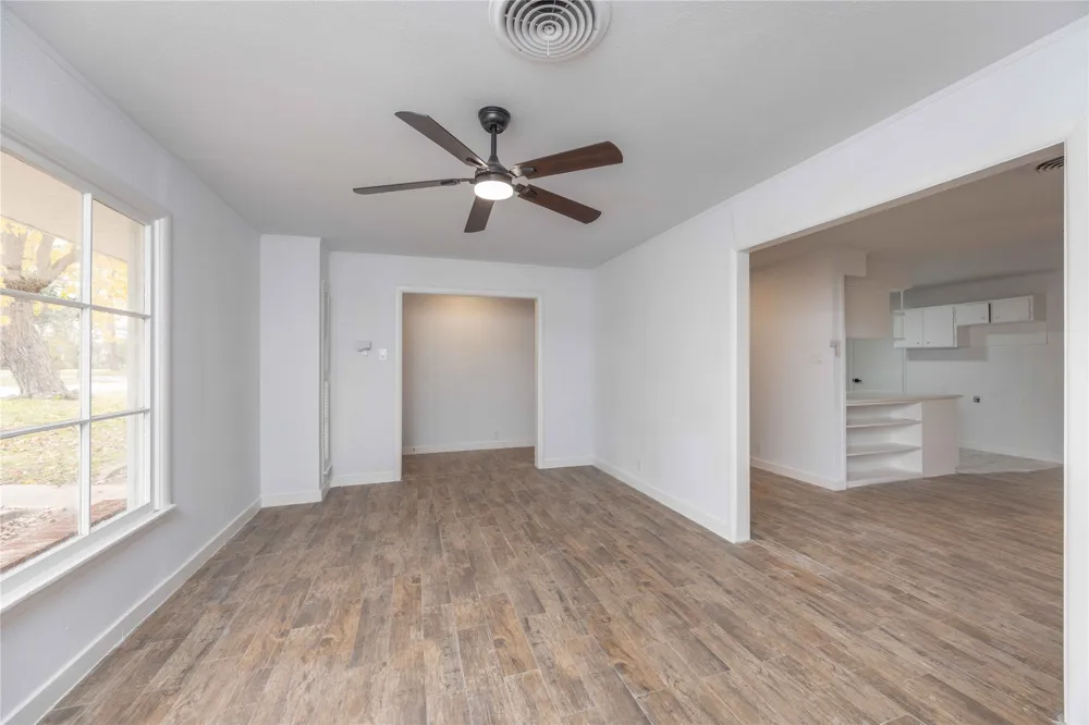 2503 Bois D Arc Street Commerce, TX 75428