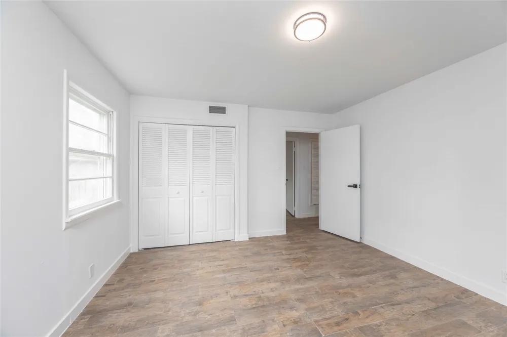 2503 Bois D Arc Street Commerce, TX 75428