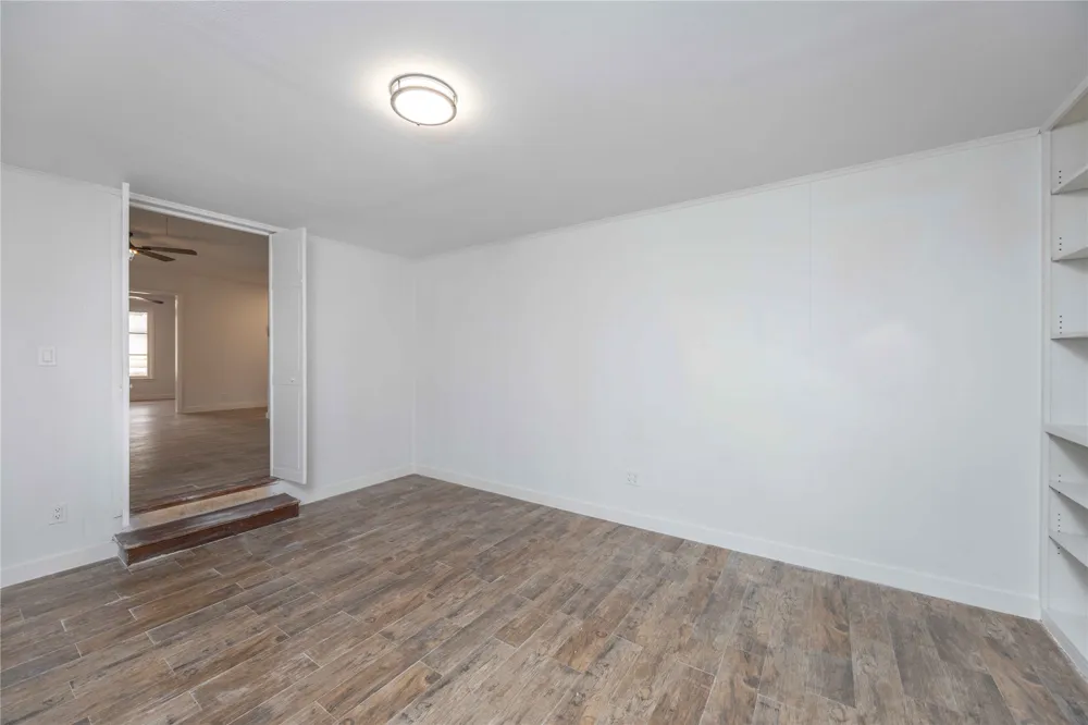 2503 Bois D Arc Street Commerce, TX 75428