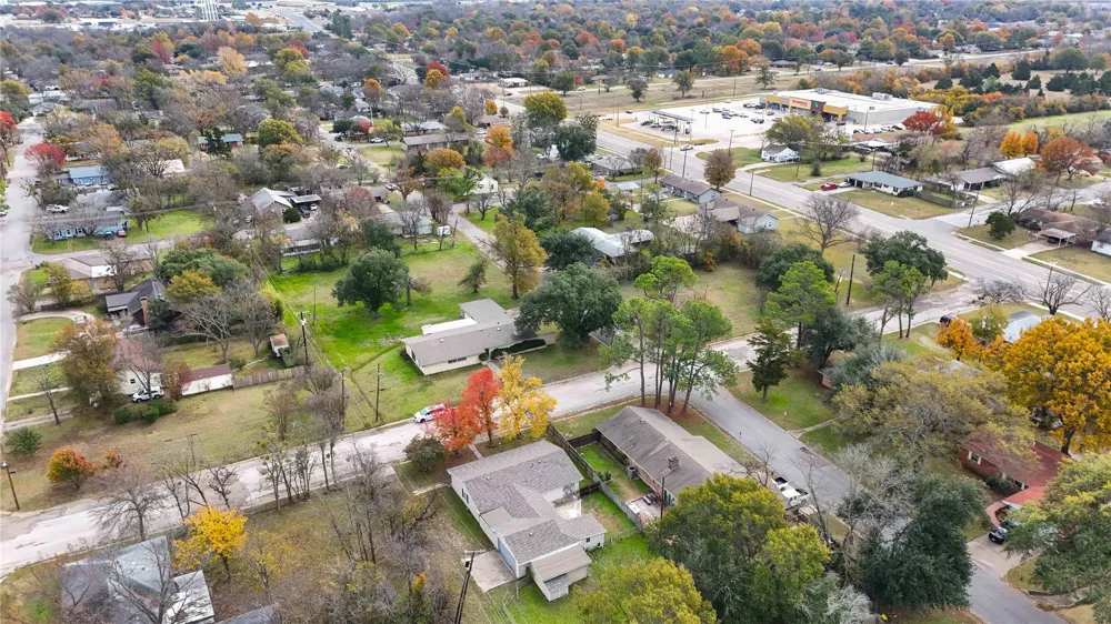 2503 Bois D Arc Street Commerce, TX 75428