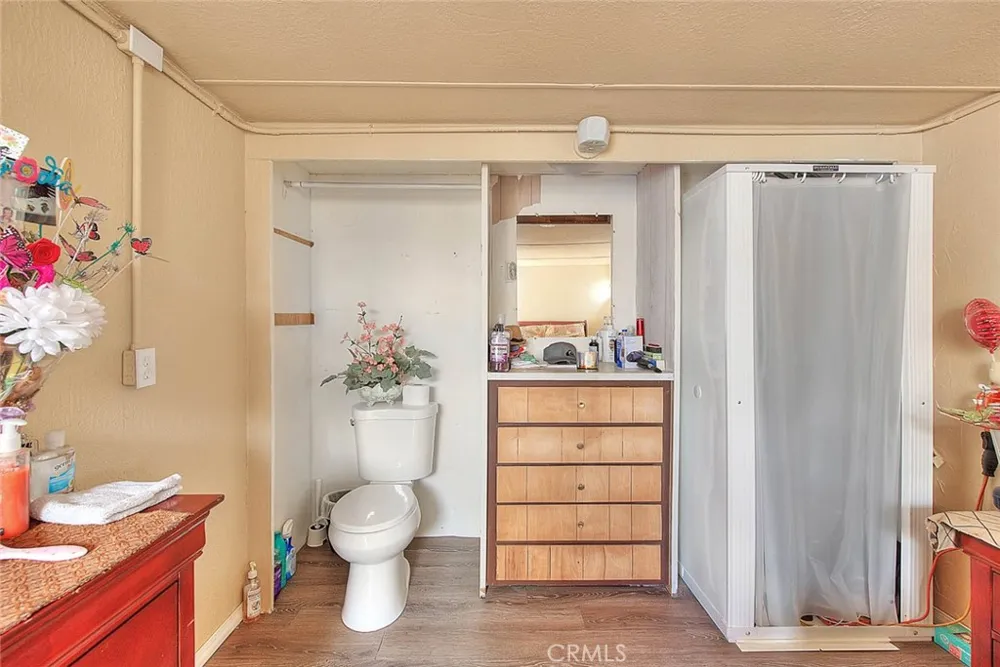 11525 Cactus Road Phelan, CA 92371