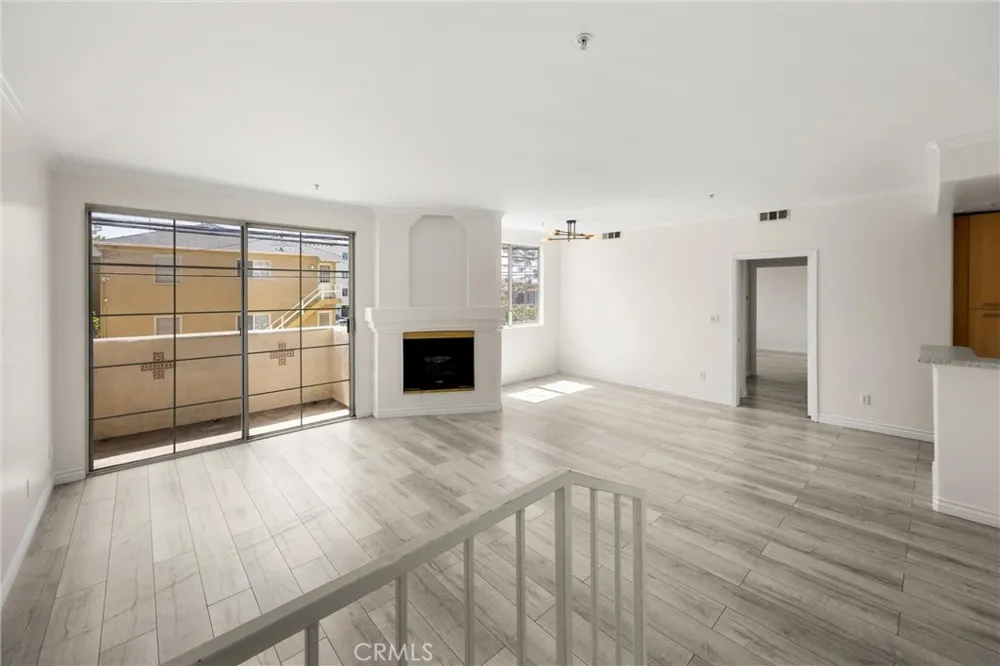 7122 La Tijera Boulevard #H101 Los Angeles, CA 90045