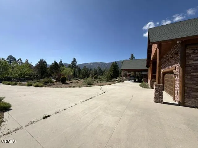 1099 Heritage Trail Big Bear, CA 92314