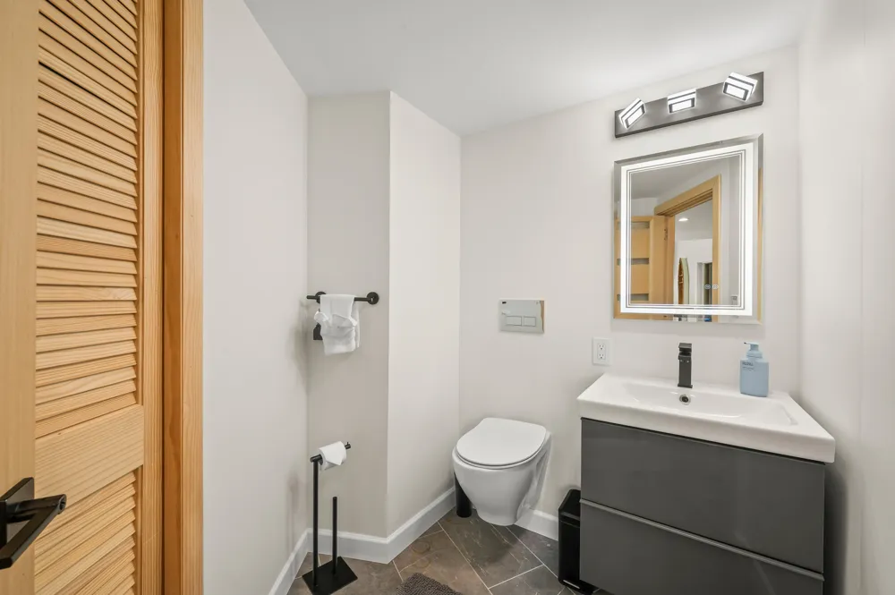 2135 Derfla Drive St. Joseph, MI 49085
