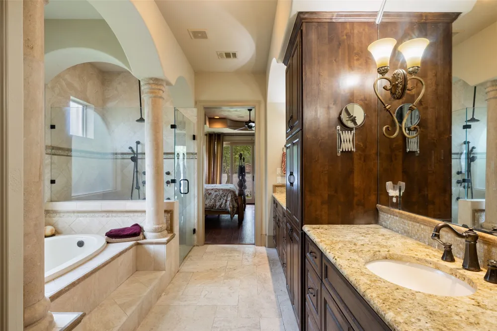 3104 Rivercrest Drive Austin, TX 78746