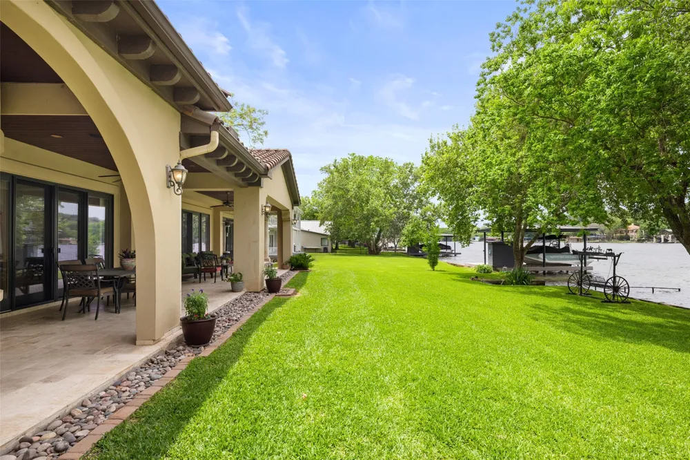 3104 Rivercrest Drive Austin, TX 78746