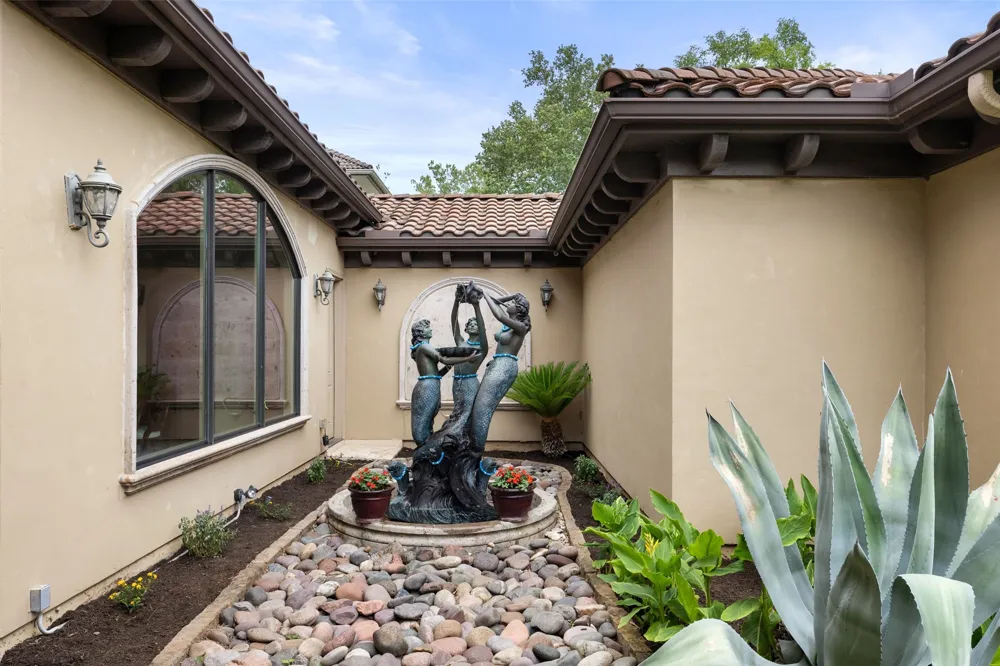 3104 Rivercrest Drive Austin, TX 78746