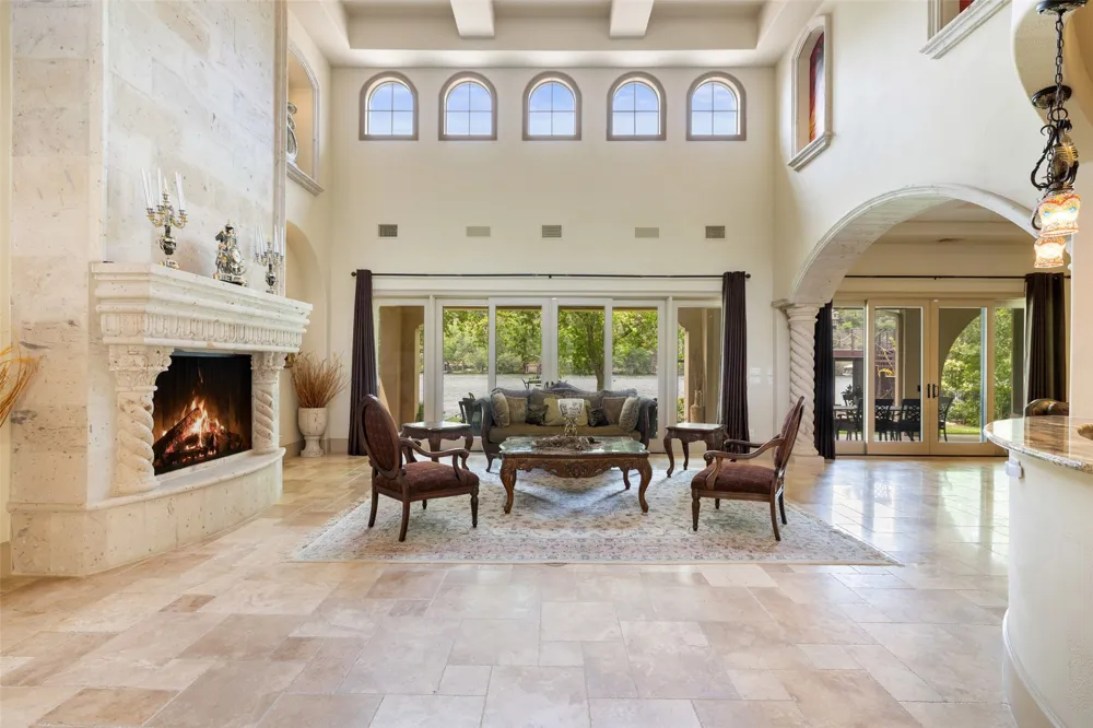 3104 Rivercrest Drive Austin, TX 78746